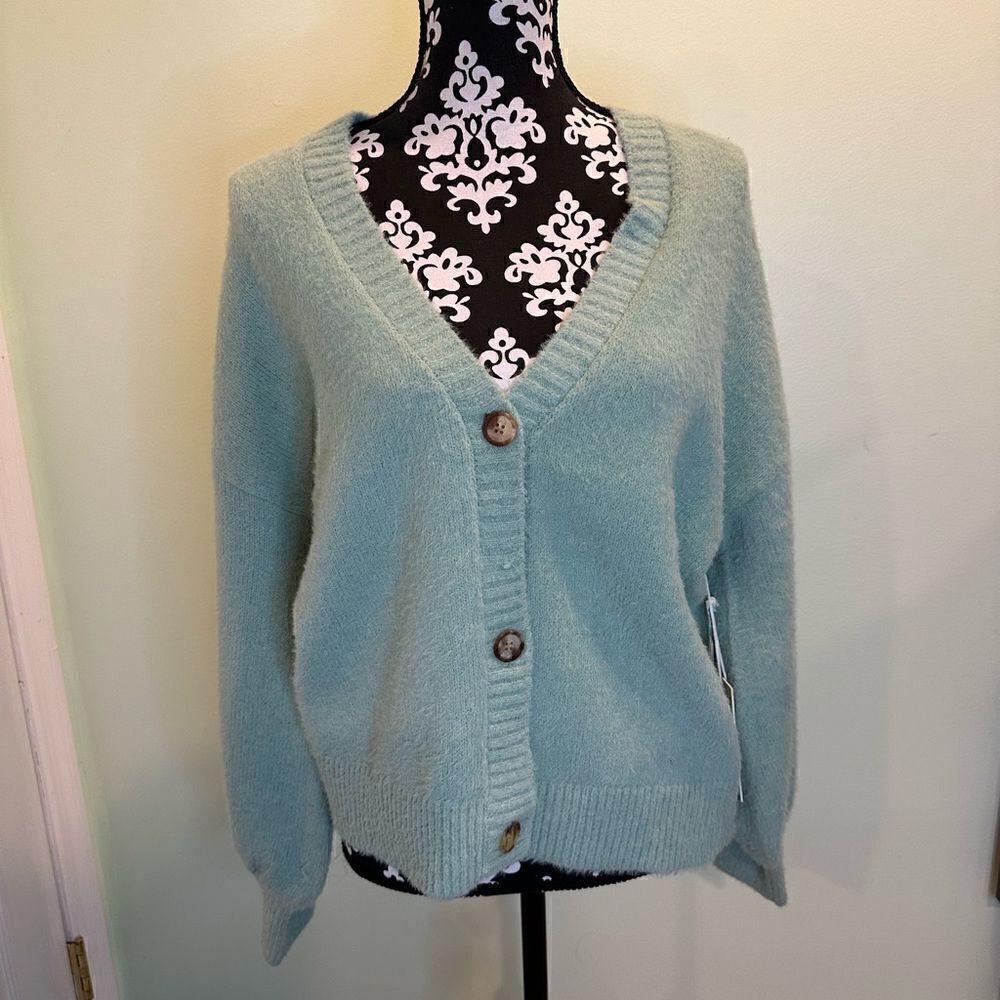 ‎Joie. Fuzzy Balloon Sleeve cardigan!